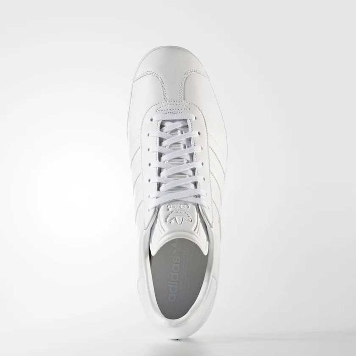 Дамски обувки ADIDAS GAZELLE размери EU36.5,38.5,40