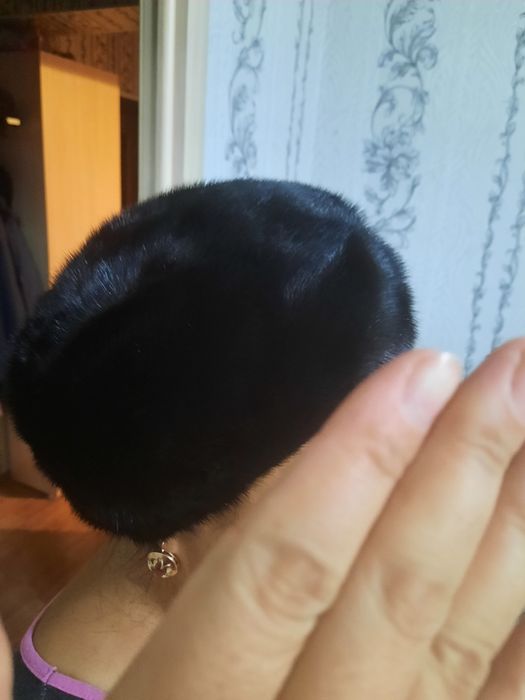 Норковая шапка продам