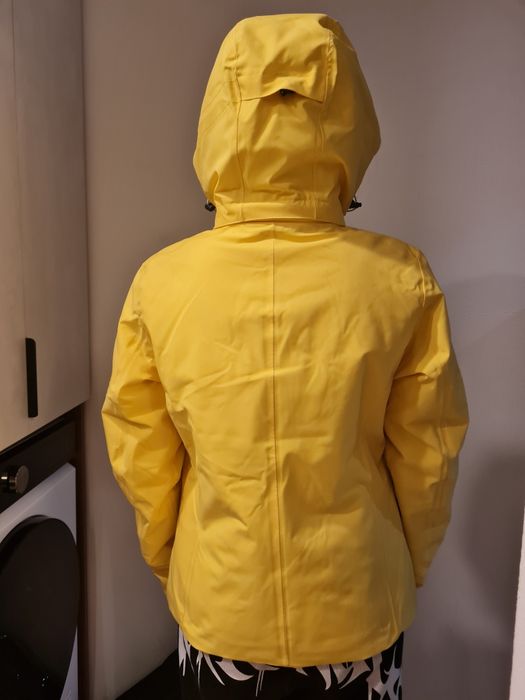 Лыжная куртка,  продам