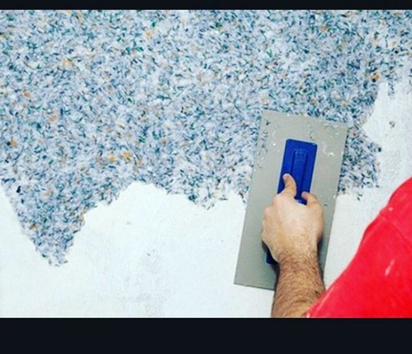 Клеим обои, мелкосрочный ремонт