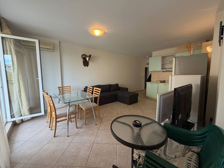 Продава се Тристаен апартамент в Ахелой - 92 кв.м за 582 €/кв.м - Снимка #2