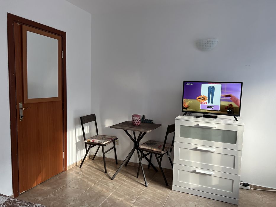 Студио в  Созопол,плаж Каваци, първа линия!