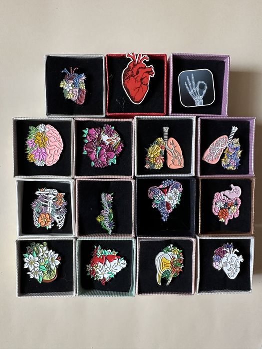 Брошки подарки для врачей