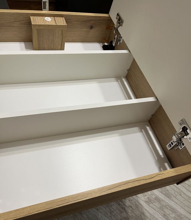 Шкаф за Баня HPL