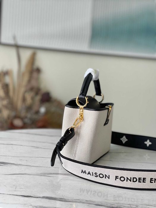 Geanta Louis Vuitton Capucines Premium-diferite dimensiuni