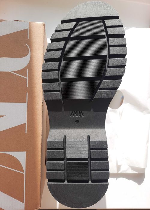 ZARA Новые ботинки