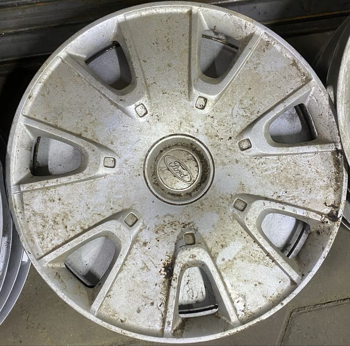 Колпаки на форд оригинал R16 б/у из Германии