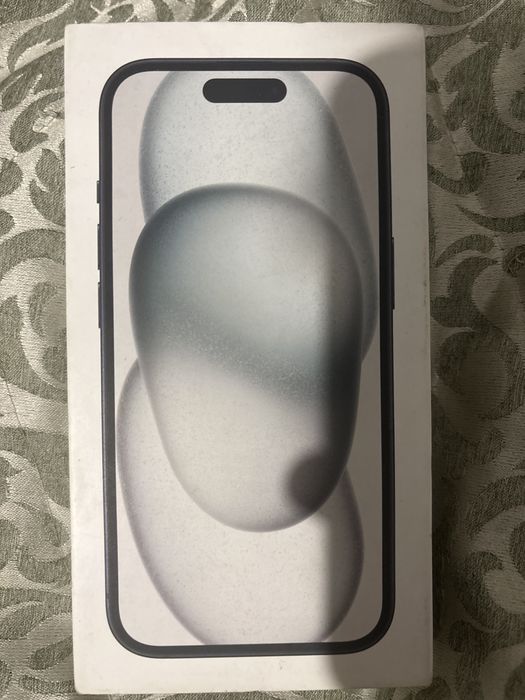 Айфон 15 .128 гб.87акб физ сим