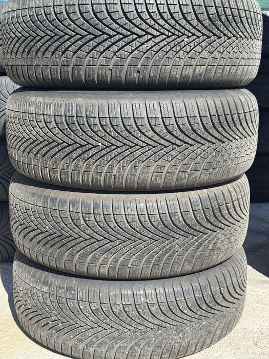 Всесезонни гуми 205/55/17 Dunlop All Season 2 DOT25