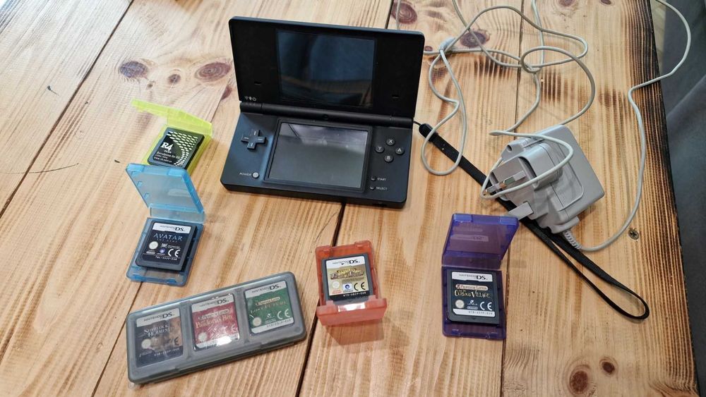 Nintendo DS комплект с игри