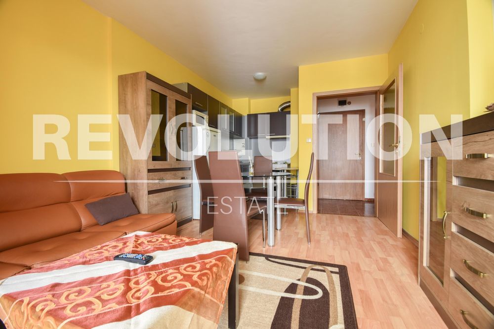 Дава се под наем Двустаен апартамент в София, Гео Милев - 68 кв.м за 598.23 € - Снимка #3