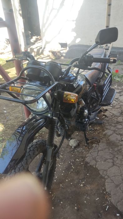 Мотоцикл Сузуки 200
