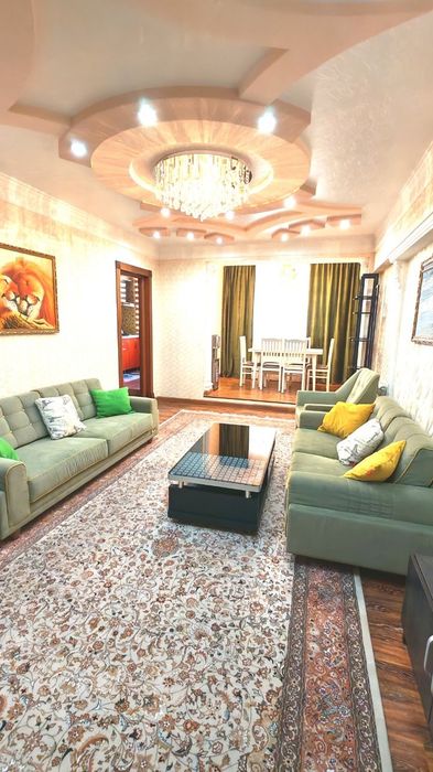 Сдается квартира СВОЯ Ц-5,4 в 3-ком Кафе Ширин