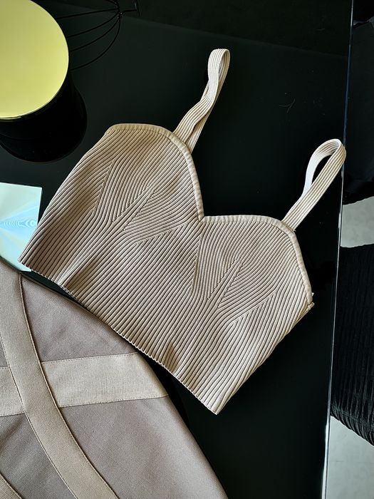 бандажна пола бежова