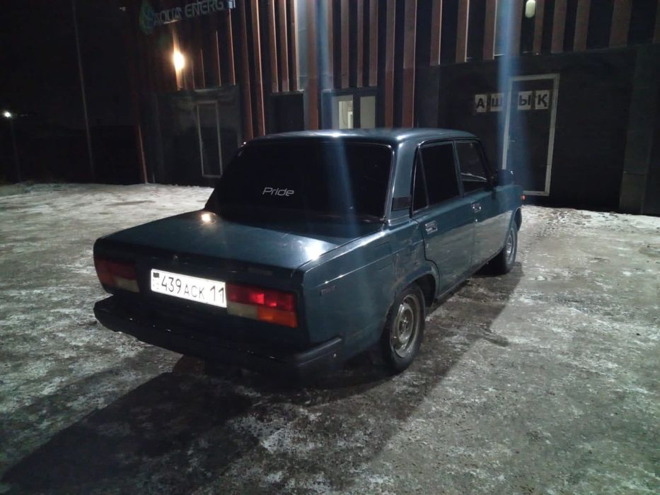 Машина сатылады бағасы 900к