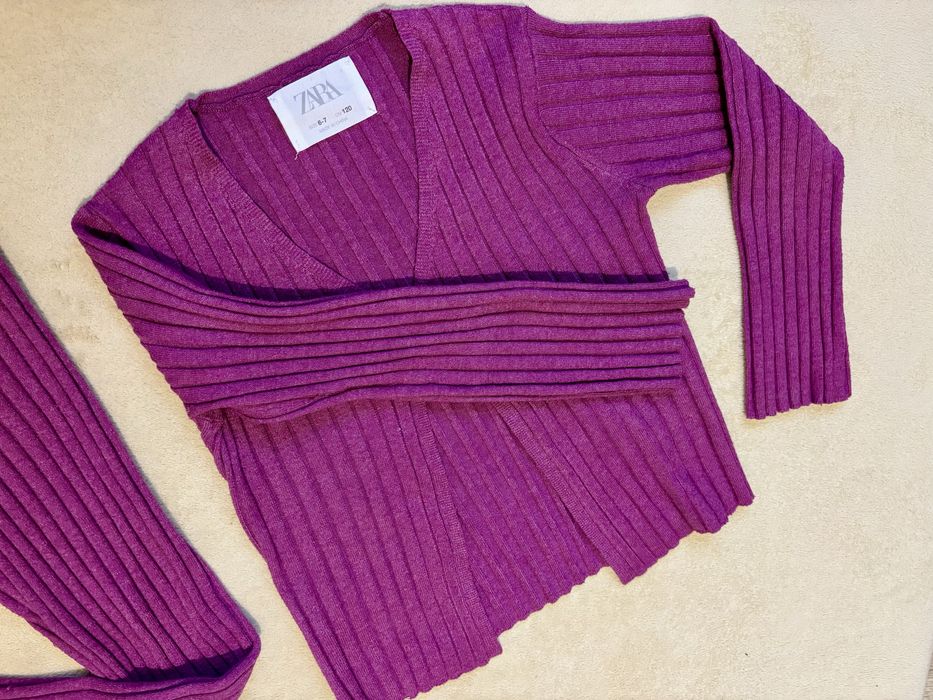 Costum Zara marimea 122