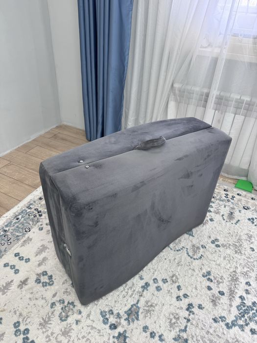 Продам анатомическую кушетку