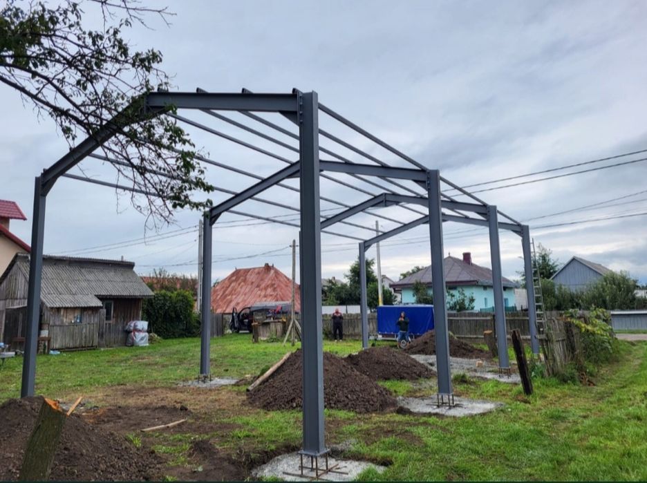 Vând hala metalica 10x30 din profile cu teava pe acoperis la pret redus 50%