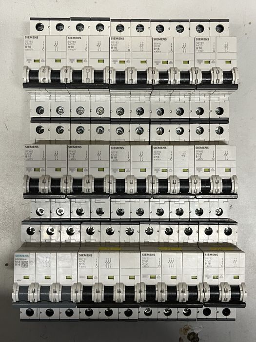 Sigurante automate Siemens 5SY6 – B16 / D10