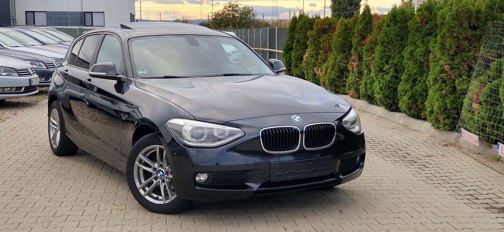 Vand Bmw 120D Automat Xenon Trapa RATE Import Germania