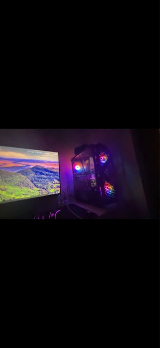 Salut vand setup de gaming mai multe detali in pv