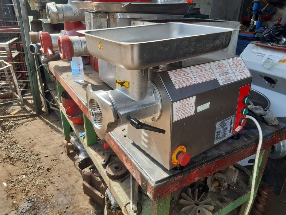 Ремонт мясорубок + запчасти с горантией "Профи"