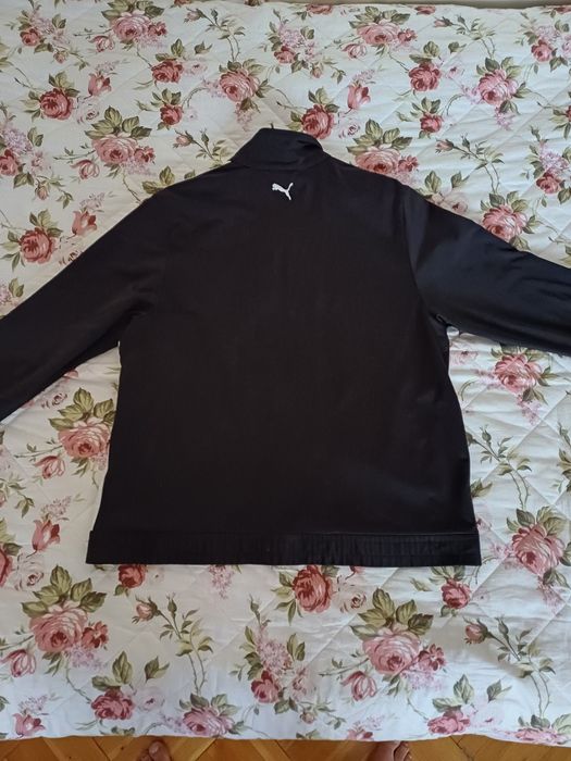 Продавам горнище на PUMA