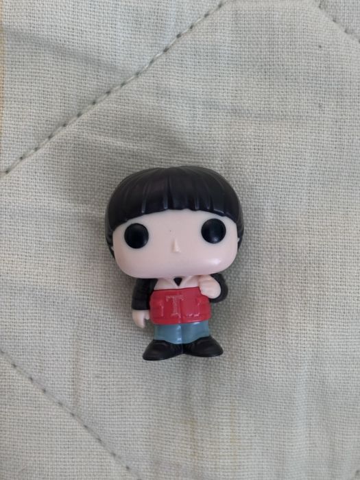 kinder joy stranger things