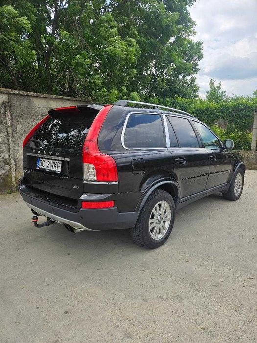 Volvo XC90 D5 4x4 2.4 Diesel 200 Cp