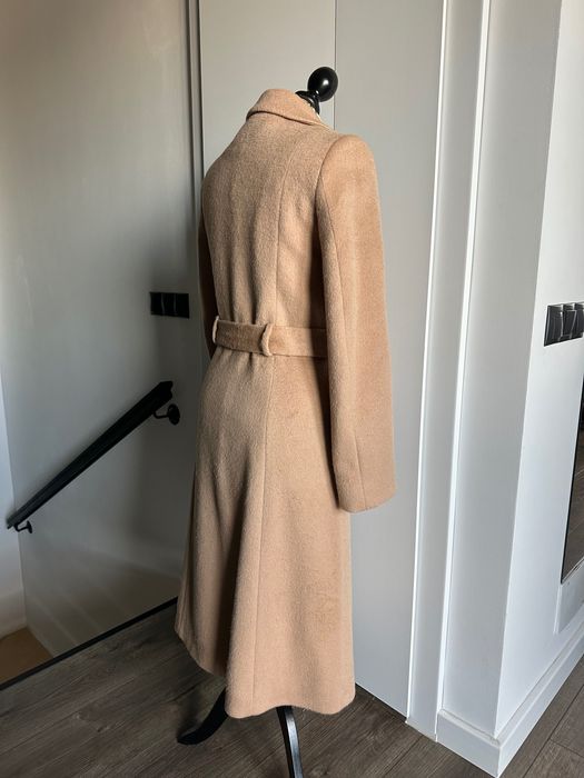 Palton Hugo Boss / lână și alpaca / Pret initial 895€ = 4475 lei / NOU