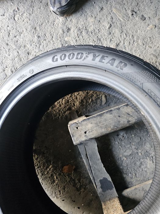 2 anvelope vara 225 45 18 Goodyear 2021