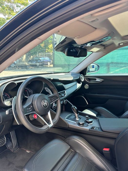 Alfa Romeo Giulia Q4 Veloce