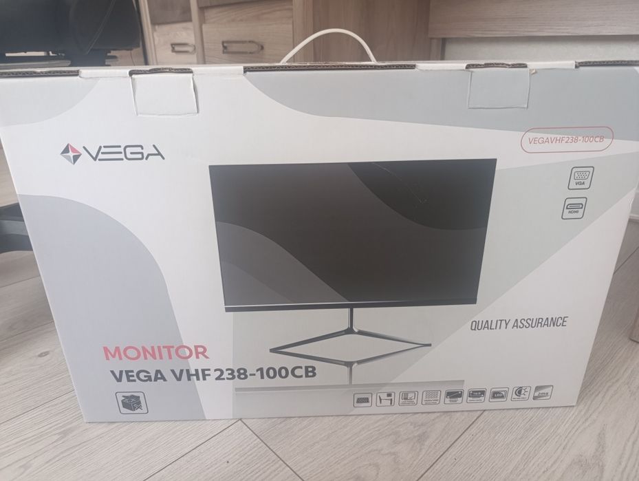 Монитор VEGA 100гц