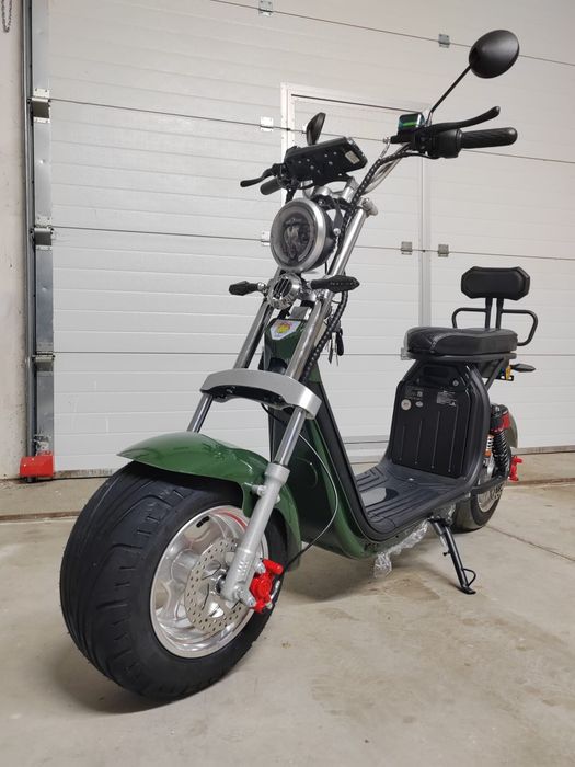 Scuter electric nou Corporated City 10
