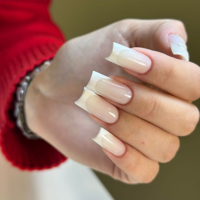 Аппаратный маникюр, наращивание,работаю с ногтями любой сложности