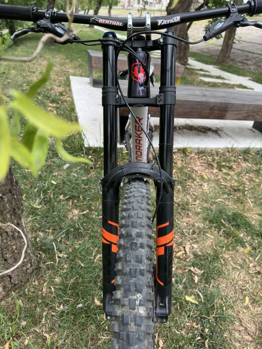 FOX 40 Performance 2024, 29”, cursă 203 mm, cartuș GRIP