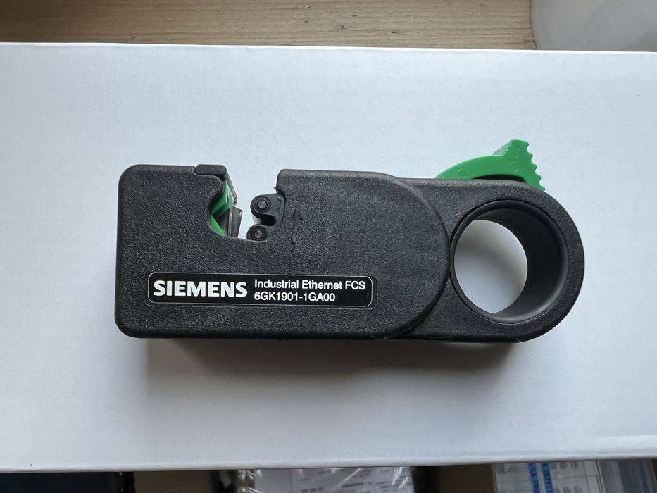 Dezizolator Cabluri Ethernet FASTCONNECT  Siemens 6GK19011GA00