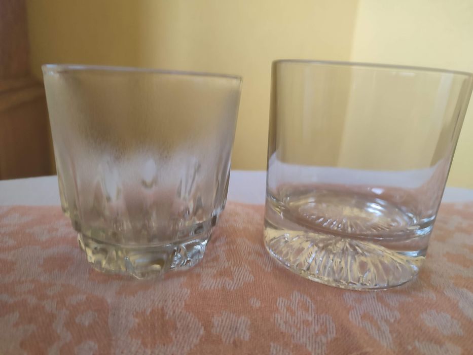 Чаши за уиски, водка и безалкохолни напитки