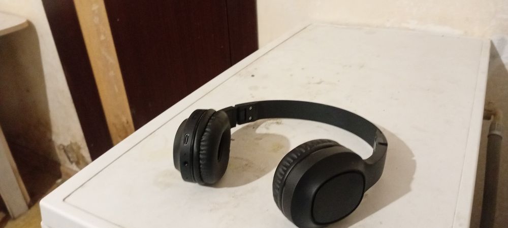 hoco w46 bluetooth почти новый