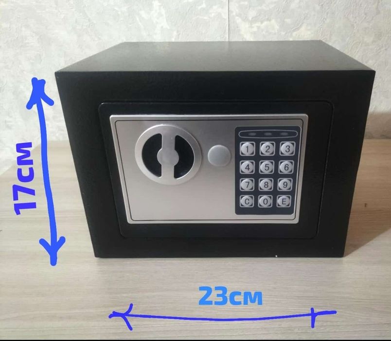 Сейф с кодовым замком