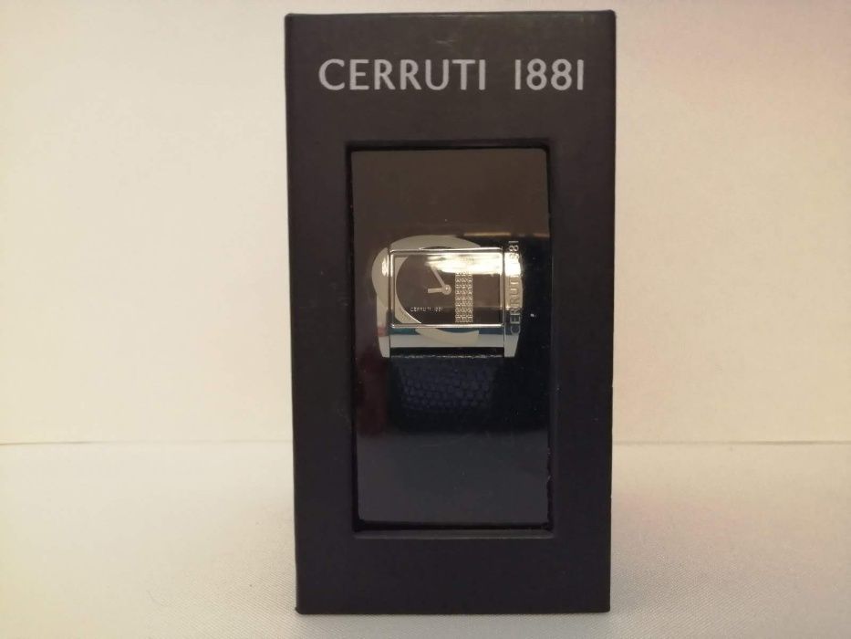 Дамски часовник CERRUTI 1881с камъни Swarovski
