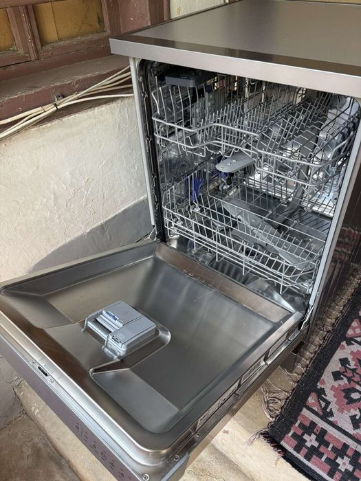 Продавам съдомиялна BEKO