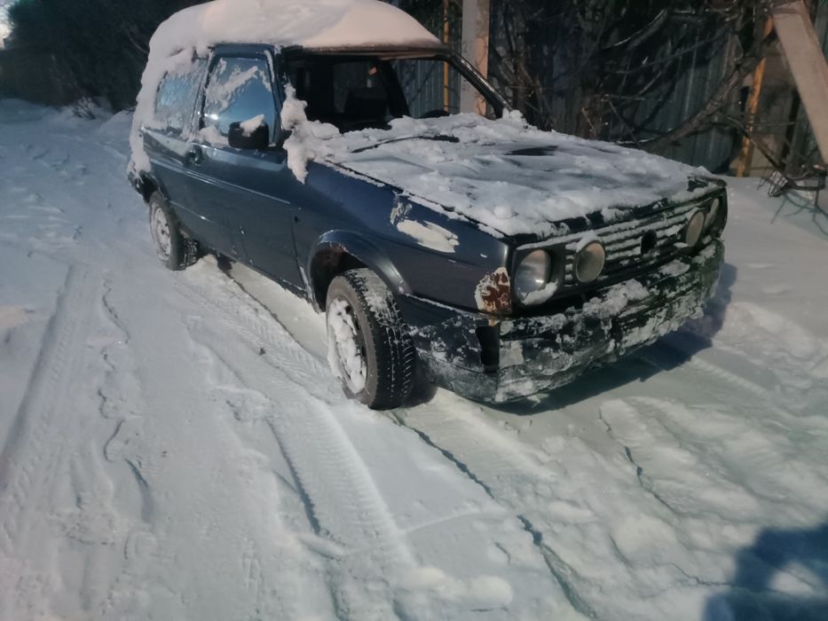 Продам гольф на запчасти