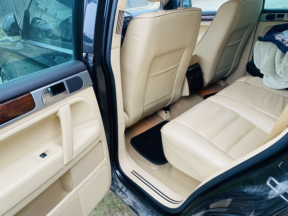 Vand VW Tuareg 3.0 BKS pe Arcuri