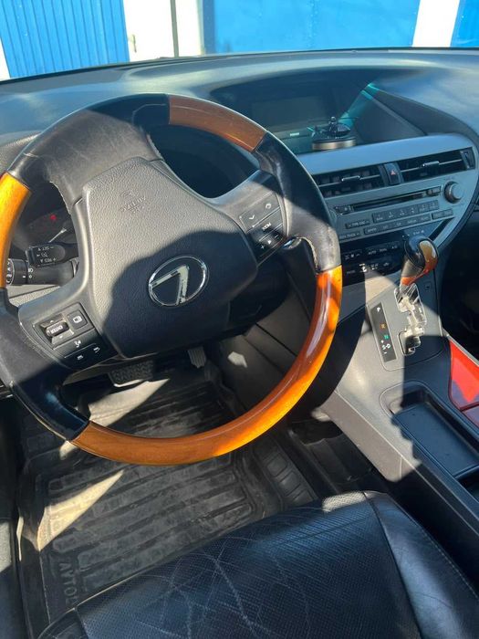 Lexus RX 350  10 млн тг