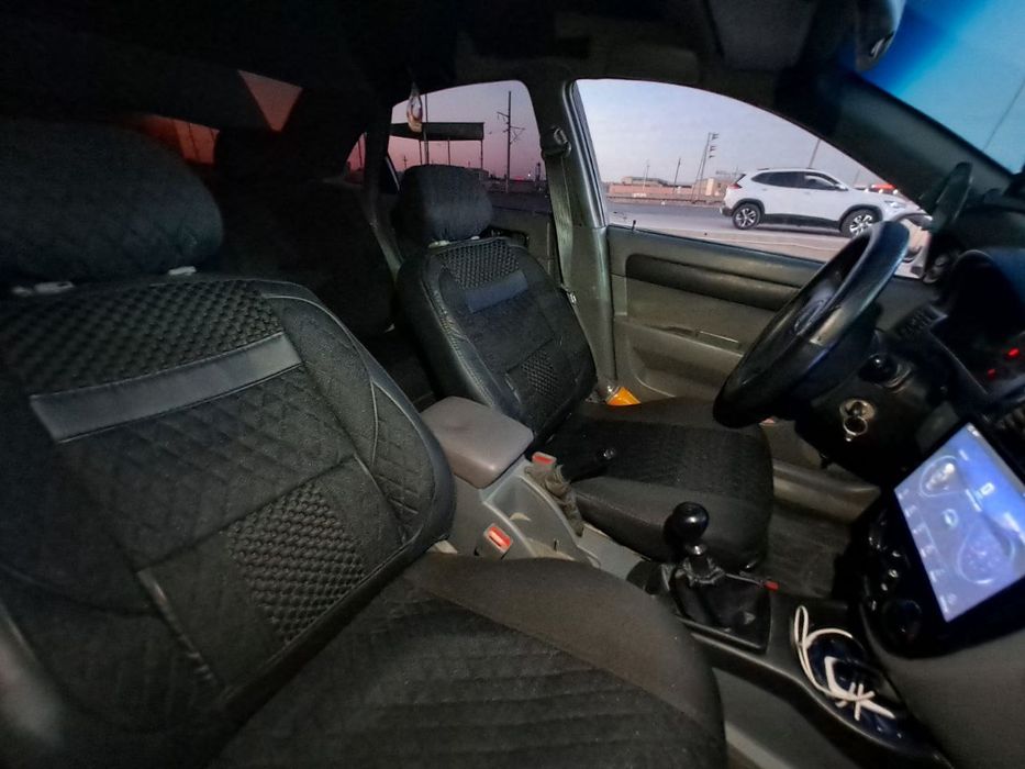 Ласетти сотилади