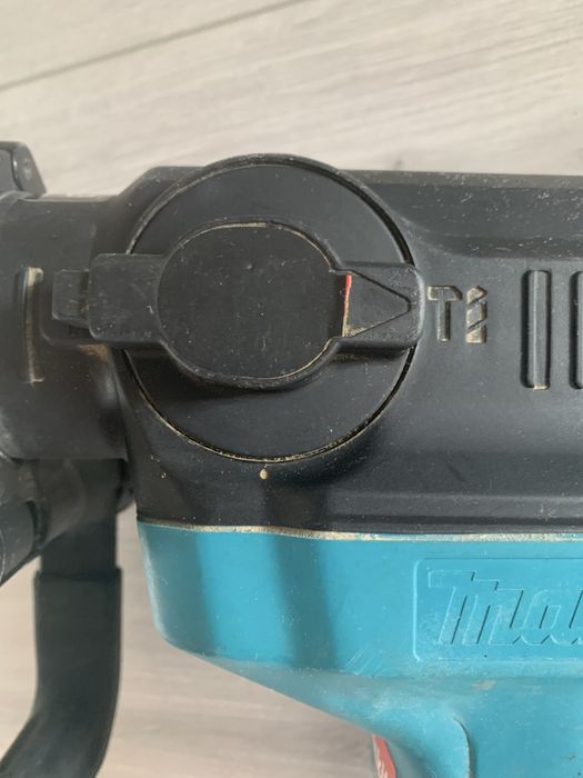 Makita перфоратор отбойник