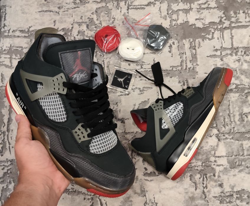 Air Jordan 4, Bred, 42 EUR
