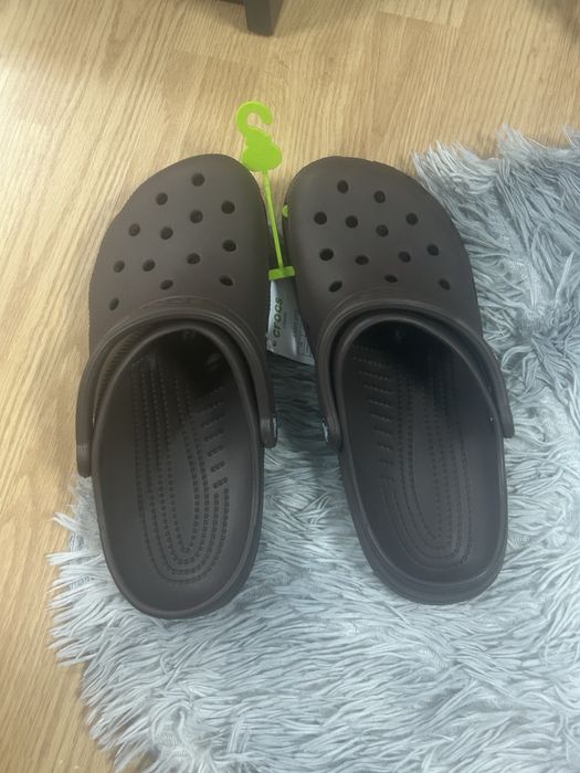 Papuci crocs noi