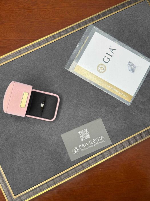 NEW Кольцо с бриллиантом 0,50 ct.